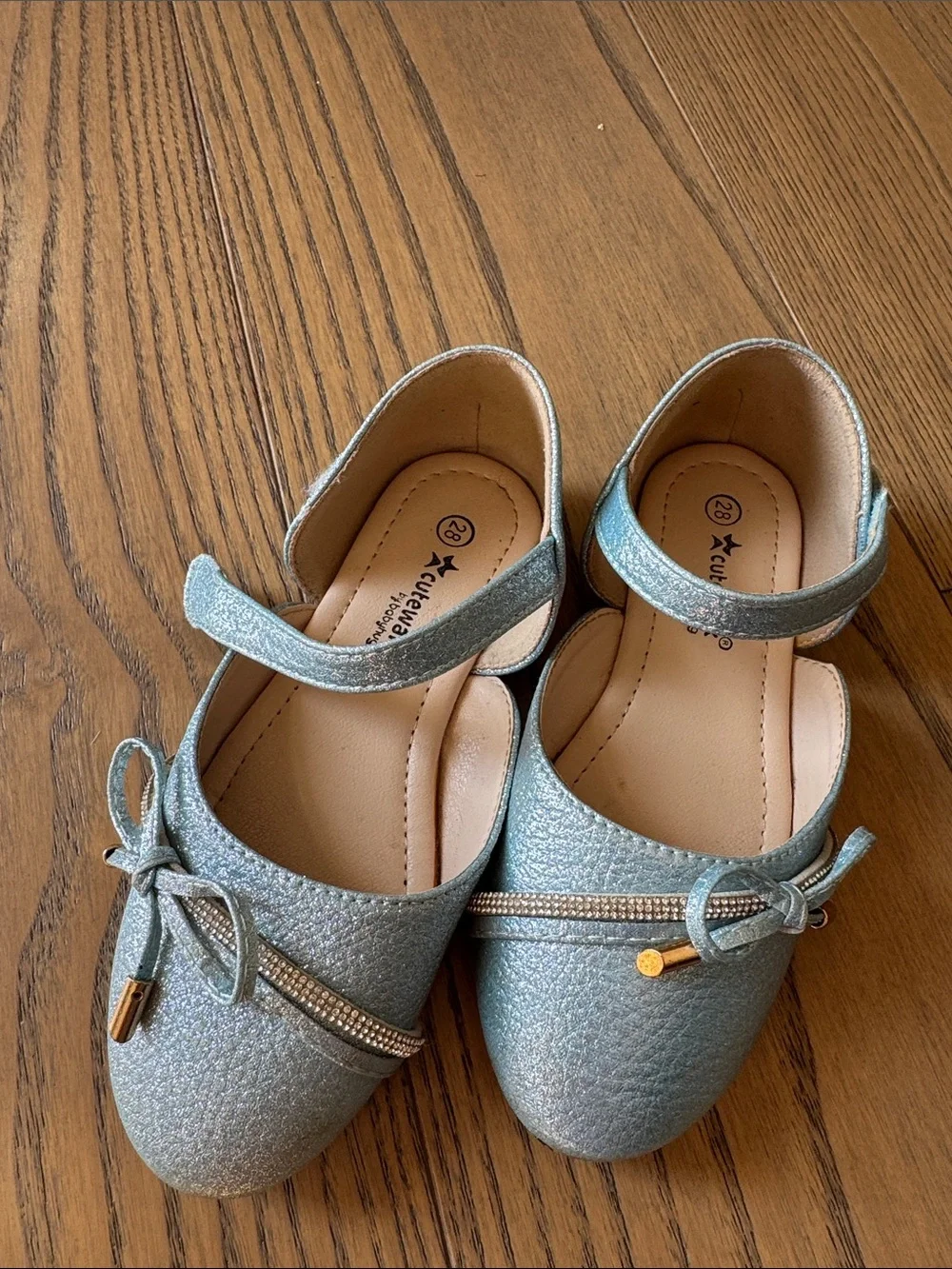 Sparkle Blue Girls' Mary Jane Shoes with Bow Accent